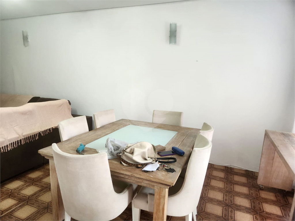 Terreno com 1536 m2