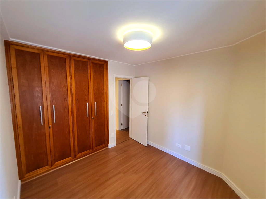 APARTAMENTO em BELA VISTA
