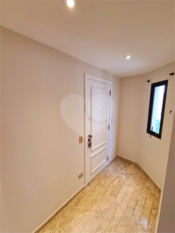 APARTAMENTO em BELA VISTA