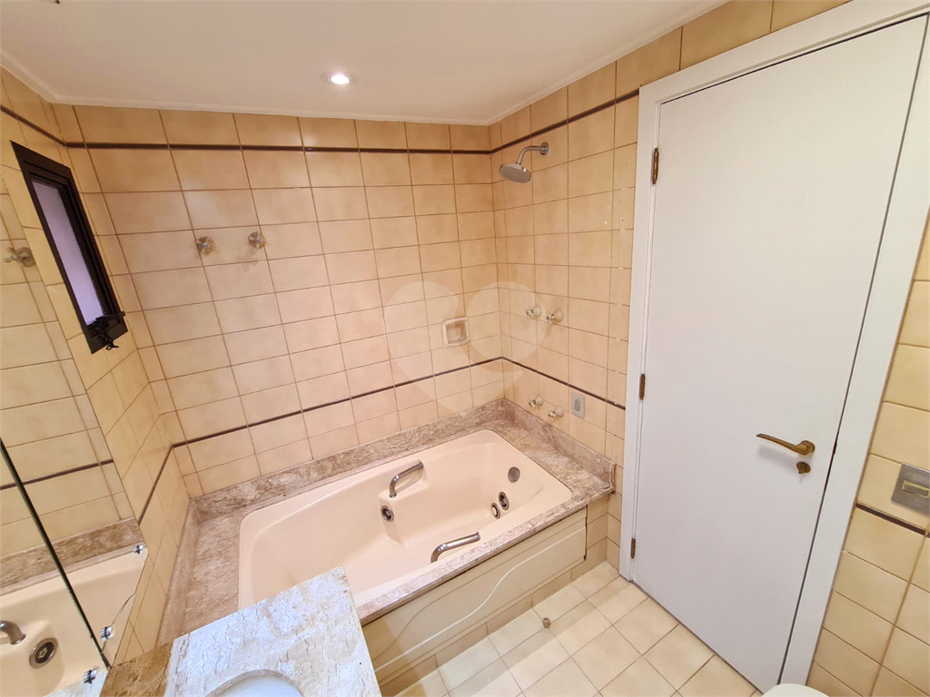 APARTAMENTO em BELA VISTA
