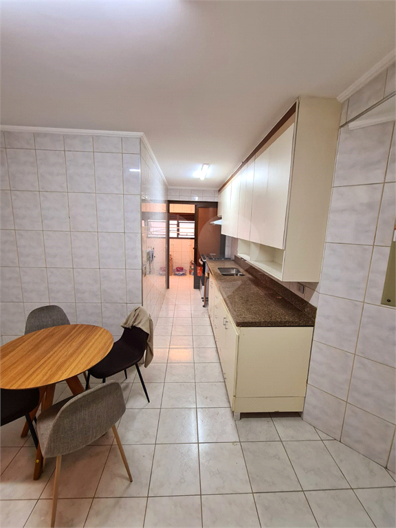 APARTAMENTO em BELA VISTA