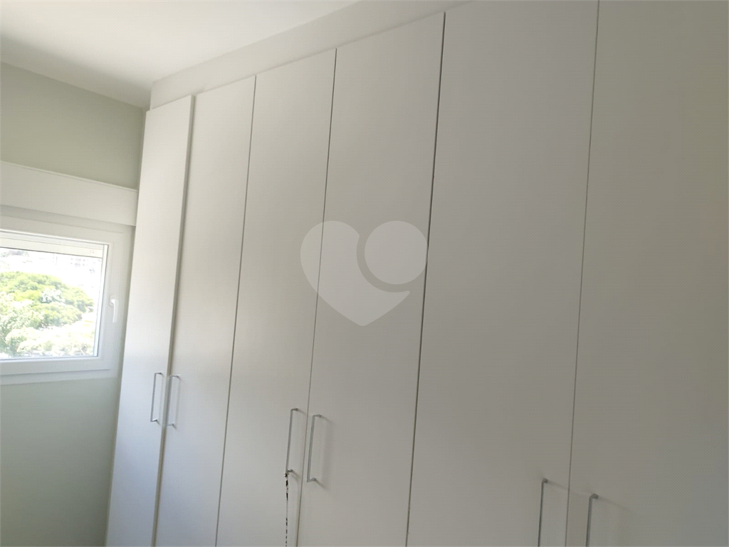 Apartamento à venda com 2 quartos, 40m² - Foto 11