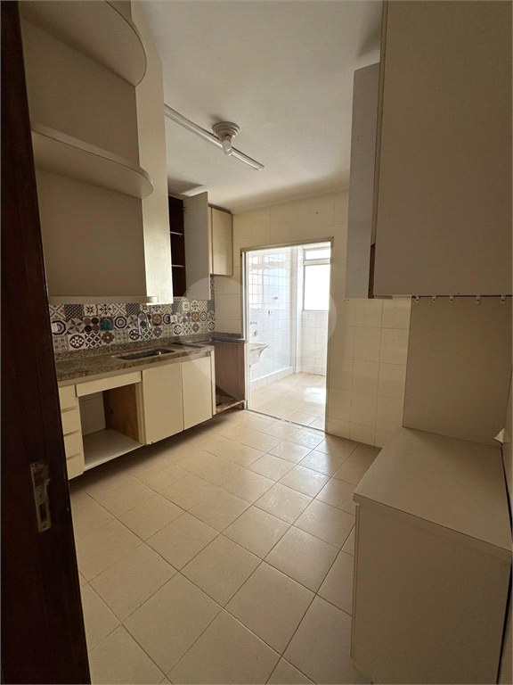 APARTAMENTO em SANTANA