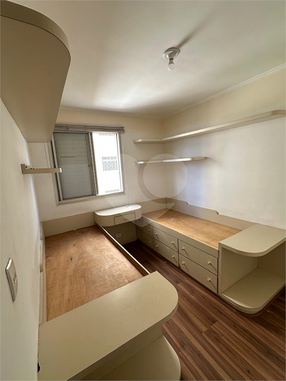 APARTAMENTO em SANTANA