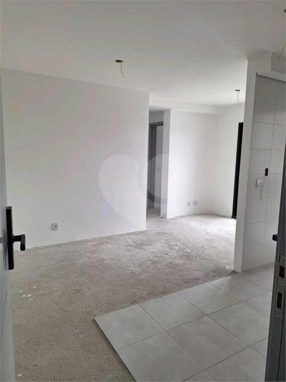 Apartamento NOVO com 2 dormitórios à venda na Vila Progresso