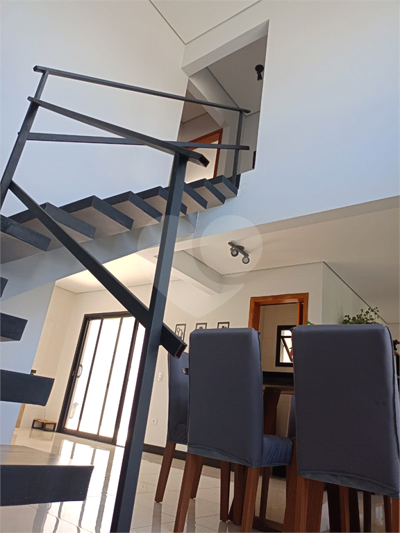 Casa de Condomínio à venda e aluguel com 3 quartos, 171m² - Foto 8