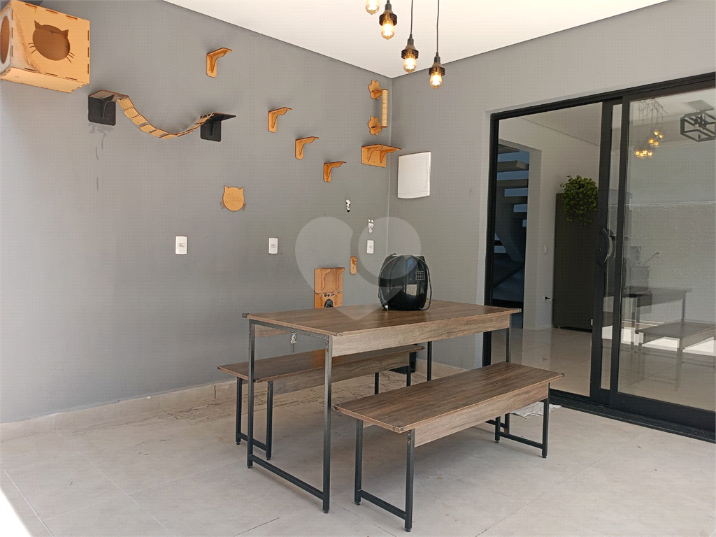 Casa de Condomínio à venda e aluguel com 3 quartos, 171m² - Foto 30