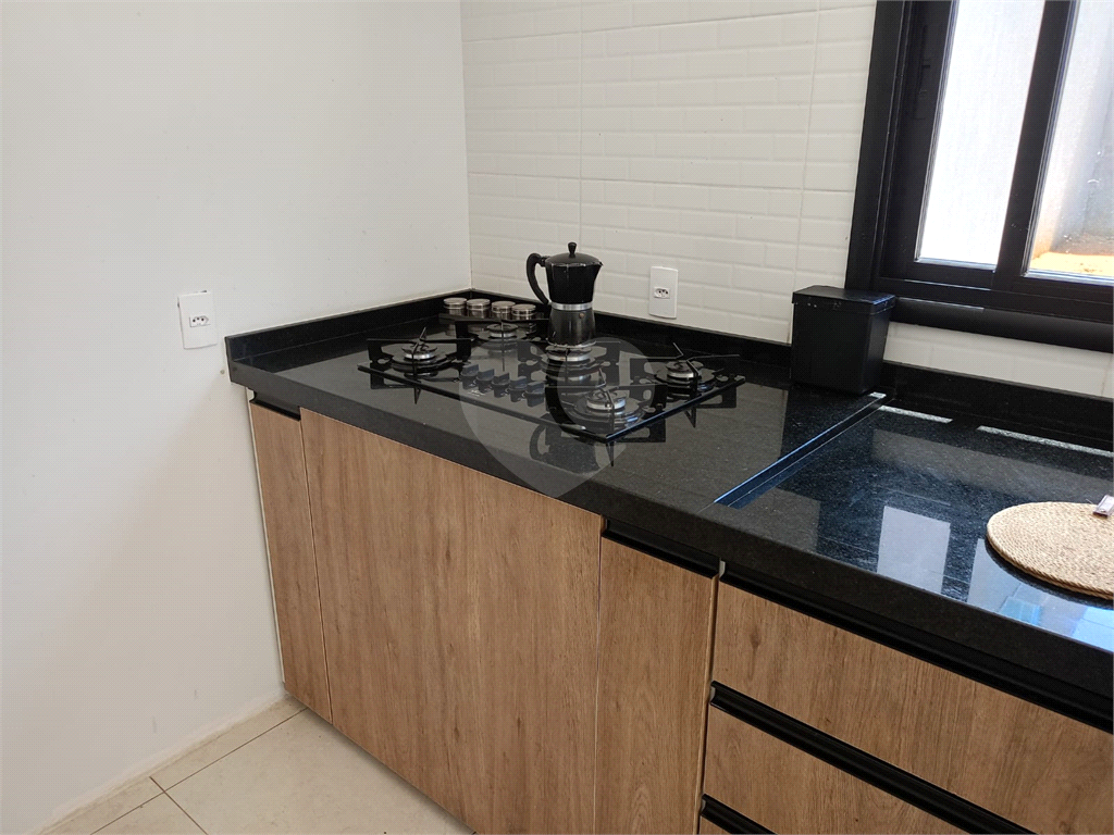 Casa de Condomínio à venda e aluguel com 3 quartos, 171m² - Foto 16