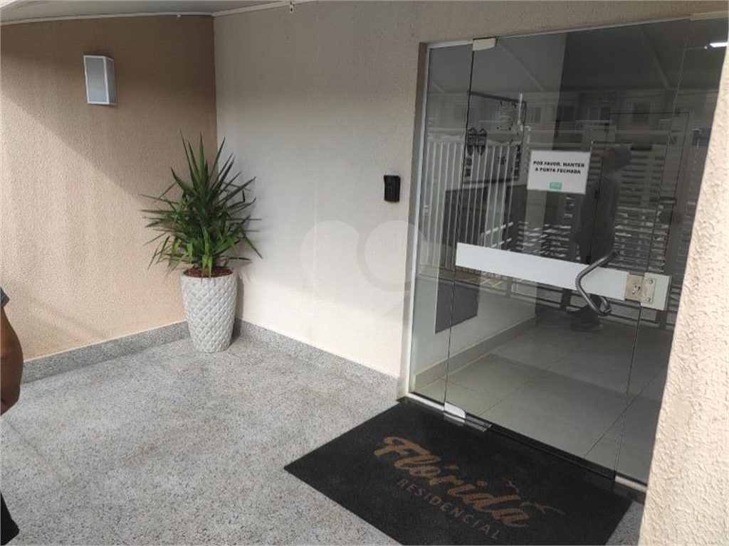 Apartamento 2 dorm com 1 suite, 2 banheiros e 2 vagas de garagem em Americana