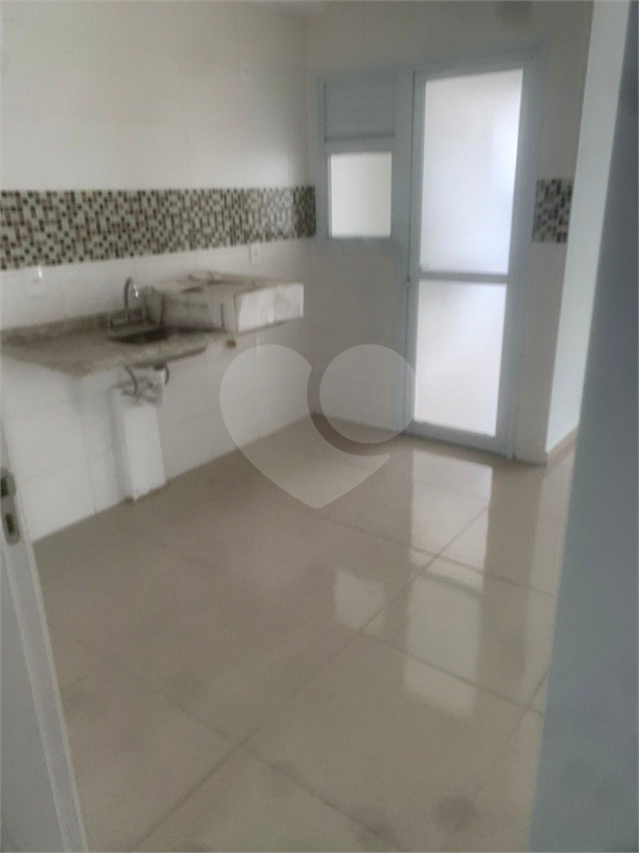 Apartamento à venda com 2 quartos, 55m² - Foto 23