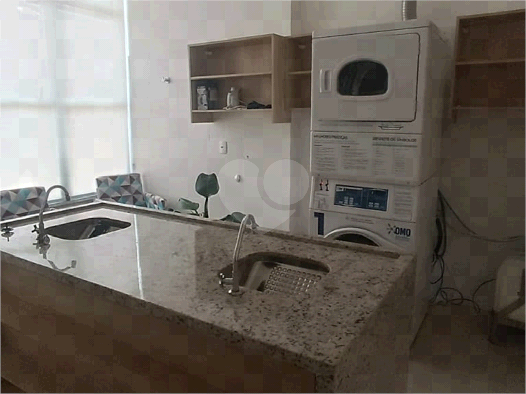 Apartamento à venda com 2 quartos, 55m² - Foto 10