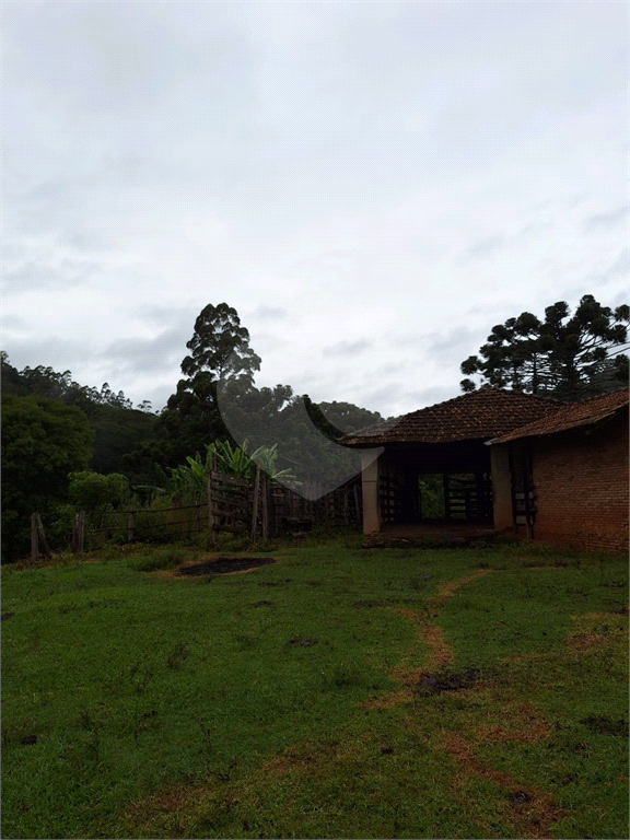 Sítio em Joanópolis