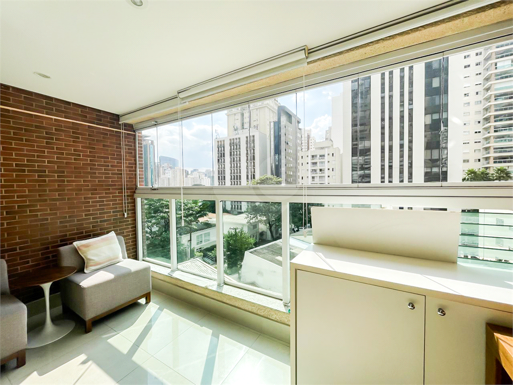Apartamento Studio - Vila Nova Conceição - 1 Quarto / Dormitório - 1 Vaga - Venda / Compra