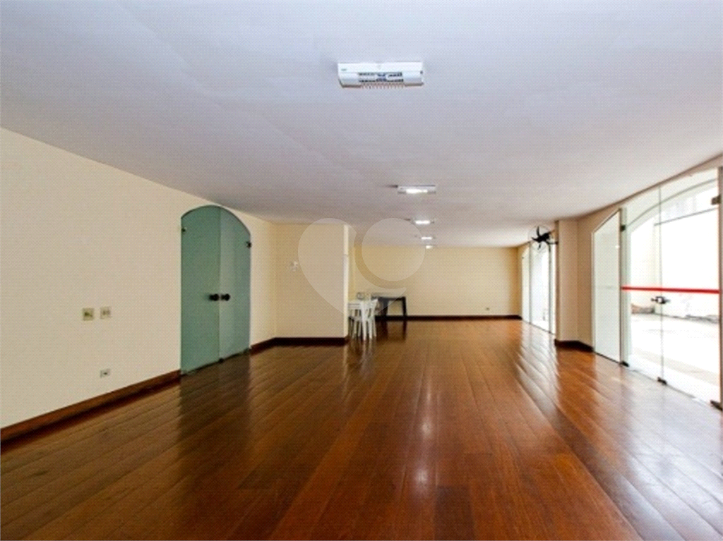 Apartamento na Pompéia