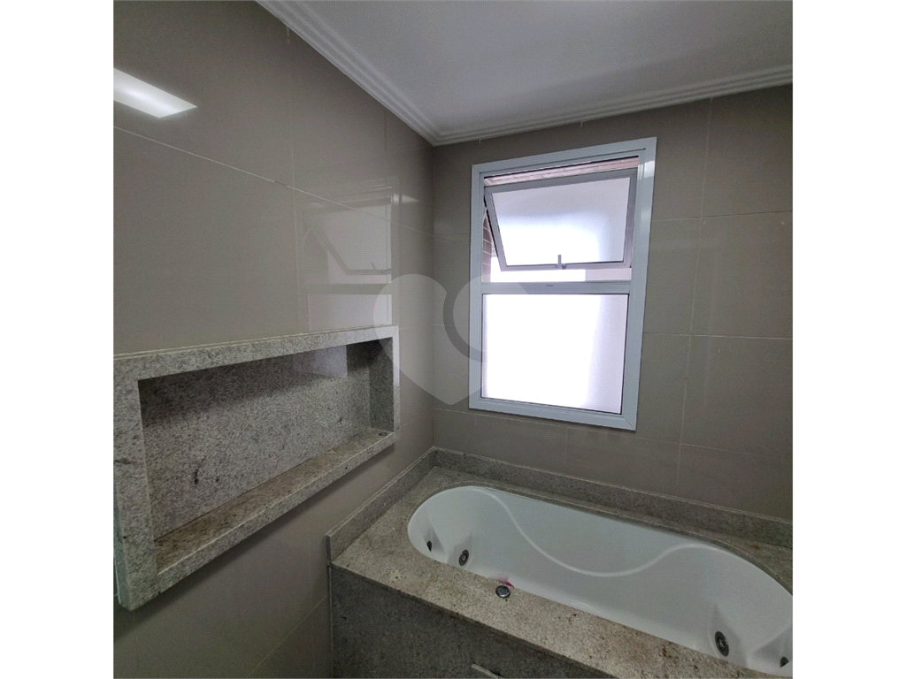 Cobertura para comprar com 472m², 5 suites, 4 vagas ao lado da av Braz  Leme