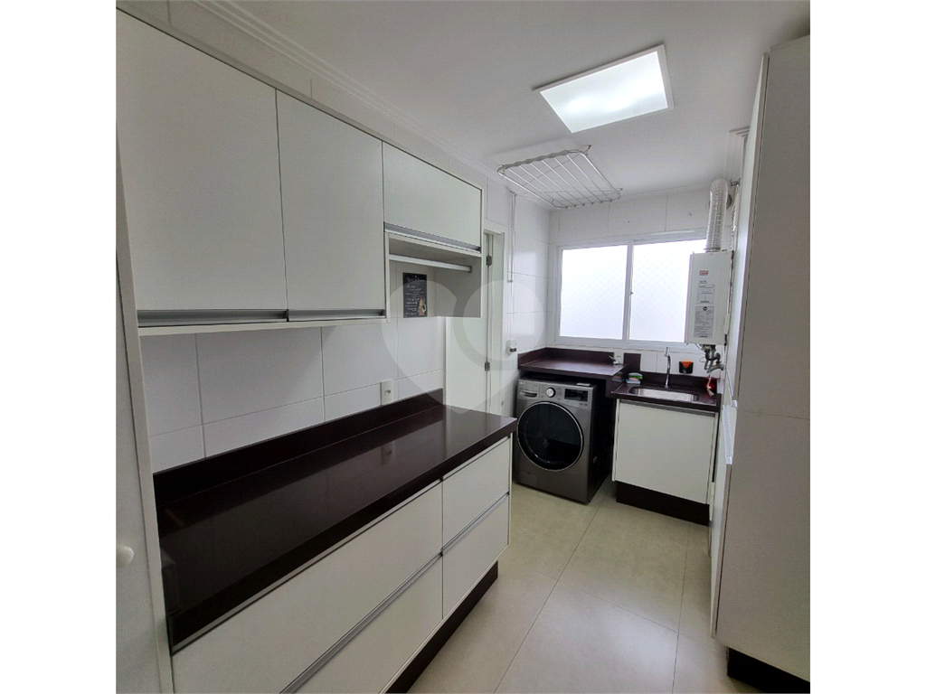 Cobertura para comprar com 472m², 5 suites, 4 vagas ao lado da av Braz  Leme