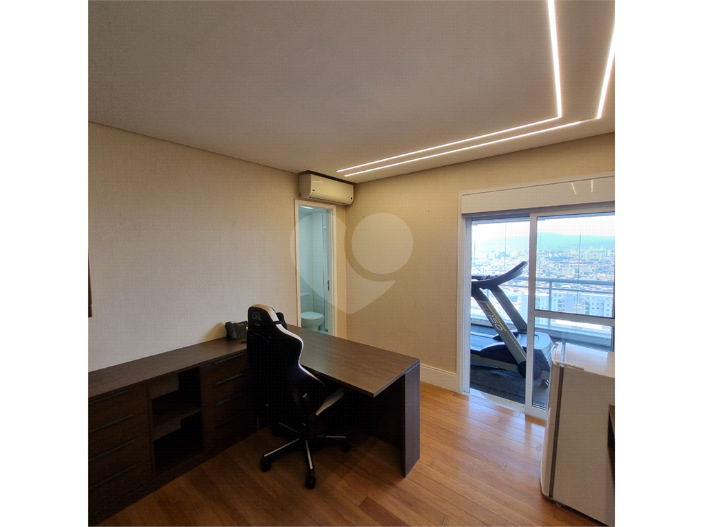 Cobertura para comprar com 472m², 5 suites, 4 vagas ao lado da av Braz  Leme