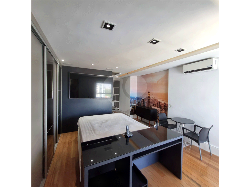 Cobertura para comprar com 472m², 5 suites, 4 vagas ao lado da av Braz  Leme