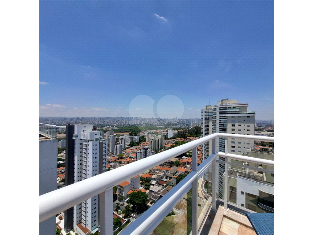 Cobertura para comprar com 472m², 5 suites, 4 vagas ao lado da av Braz  Leme