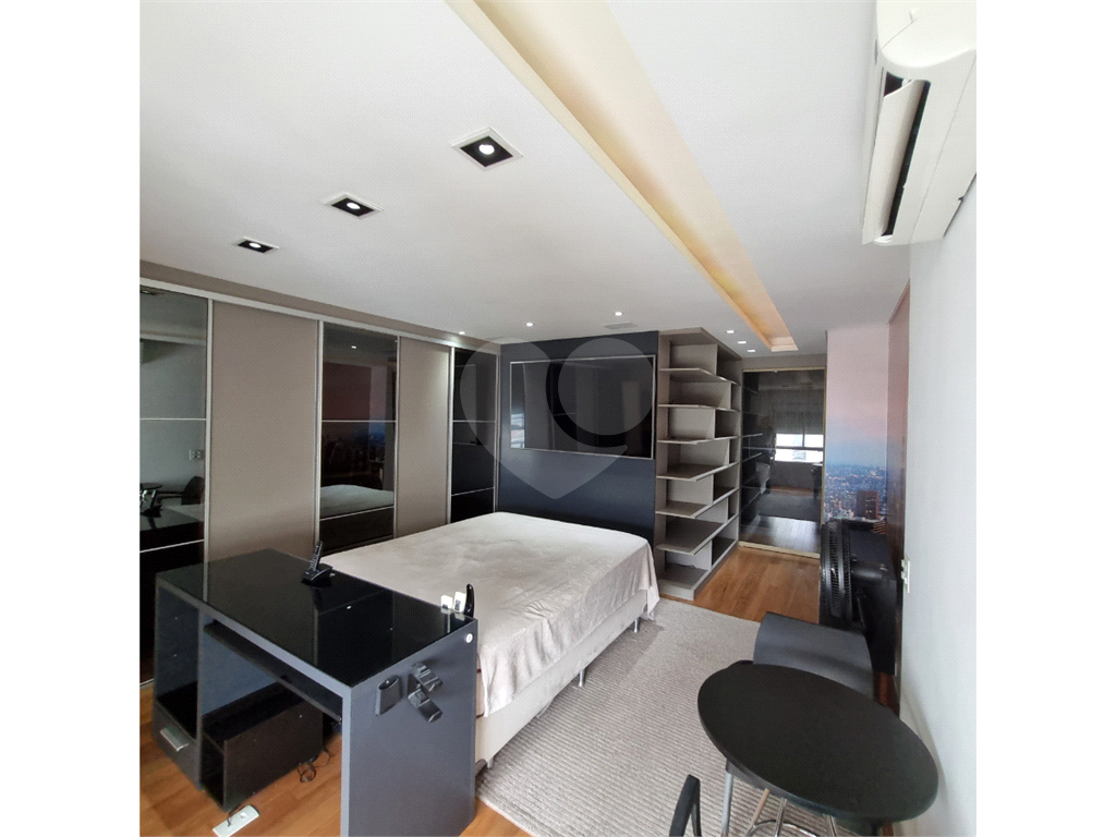 Cobertura para comprar com 472m², 5 suites, 4 vagas ao lado da av Braz  Leme