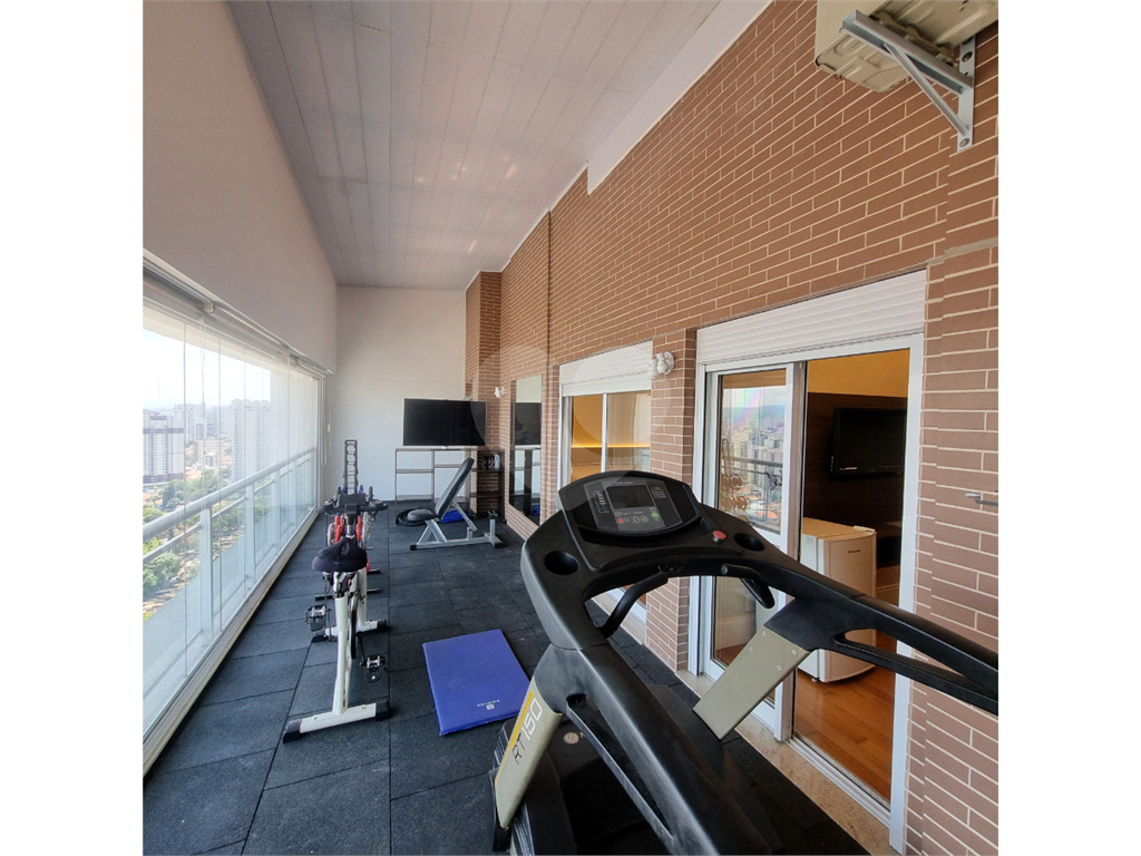 Cobertura para comprar com 472m², 5 suites, 4 vagas ao lado da av Braz  Leme