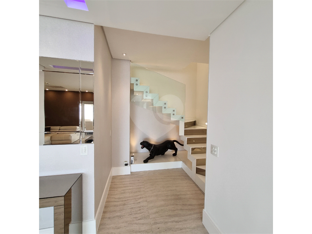 Cobertura para comprar com 472m², 5 suites, 4 vagas ao lado da av Braz  Leme