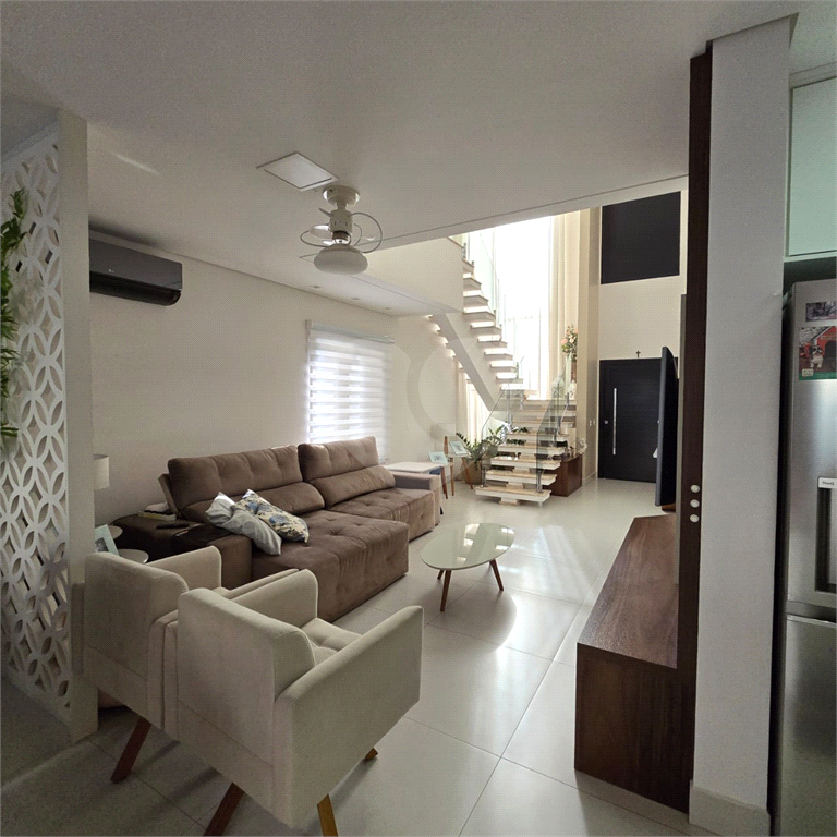 Casa de Condomínio à venda com 3 quartos, 260m² - Foto 9