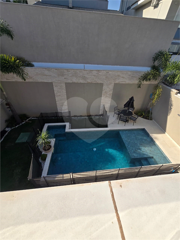Casa de Condomínio à venda com 3 quartos, 260m² - Foto 40