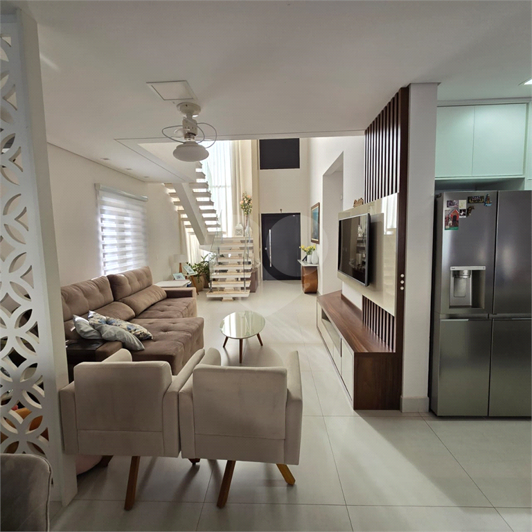 Casa de Condomínio à venda com 3 quartos, 260m² - Foto 5