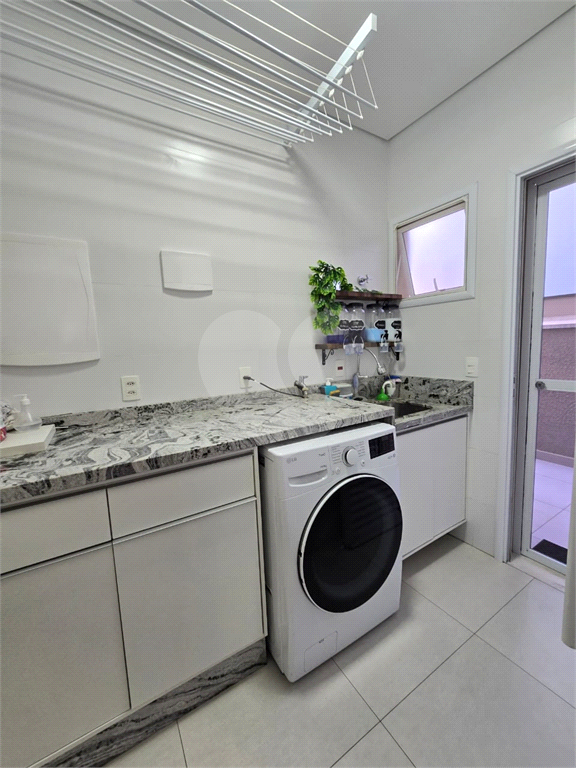 Casa de Condomínio à venda com 3 quartos, 260m² - Foto 18