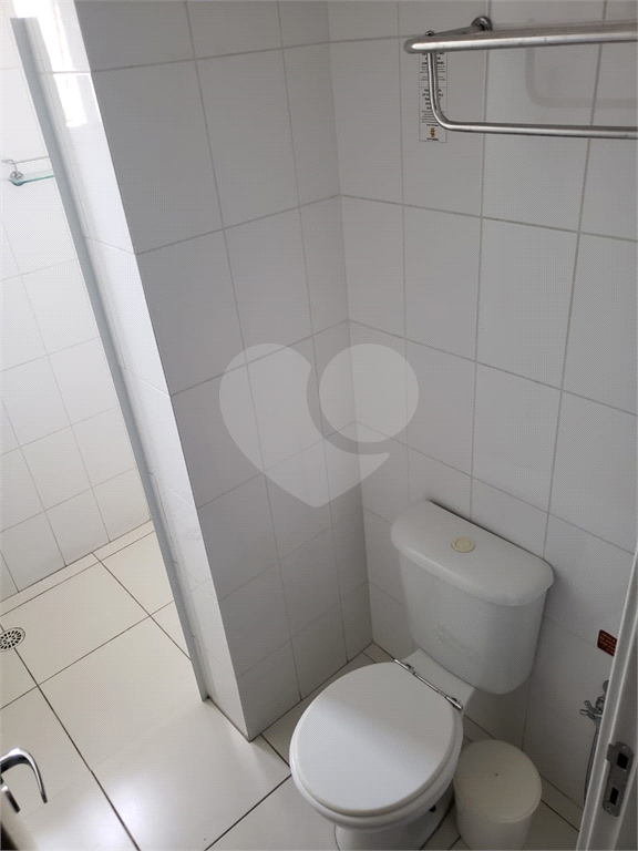 Apartamento para alugar com 1 quarto, 45m² - Foto 14