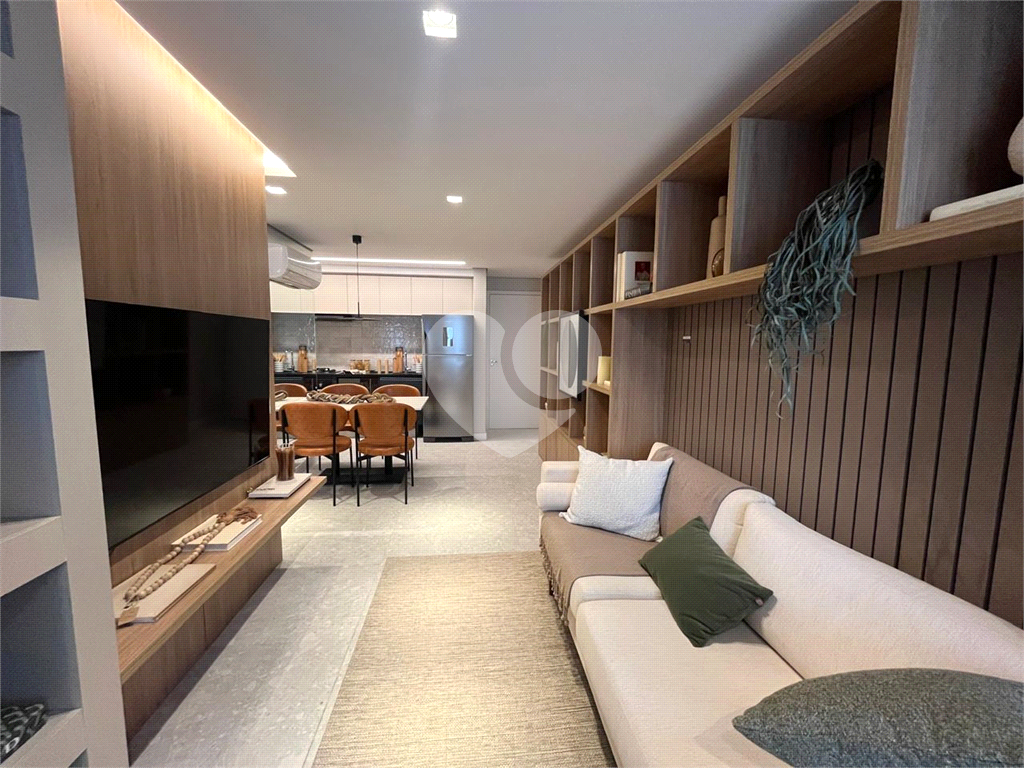 APARTAMENTO em SANTANA