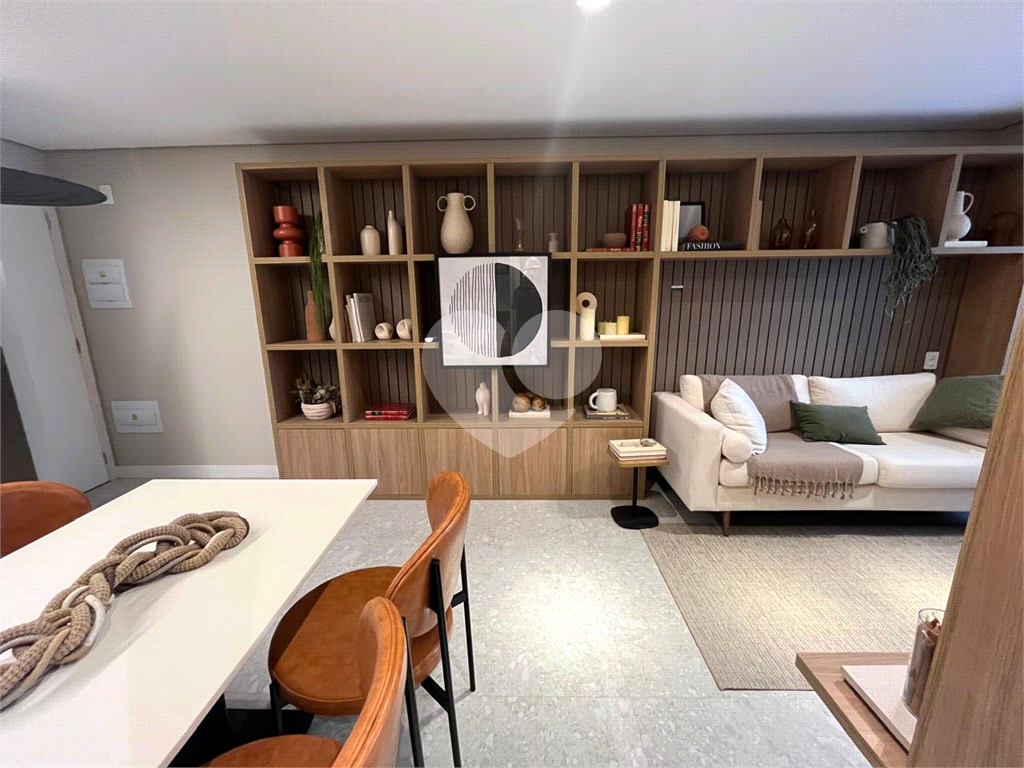APARTAMENTO em SANTANA