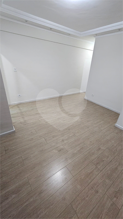 Apartamento à venda com 2 quartos, 50m² - Foto 9