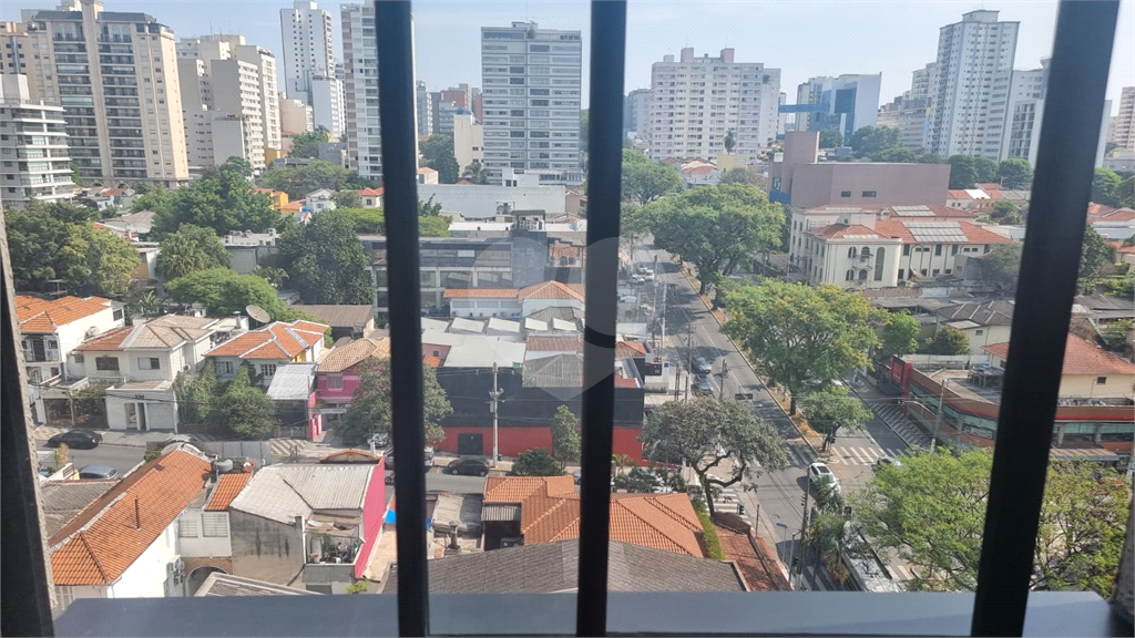 Apartamento à venda com 1 quarto, 24m² - Foto 16