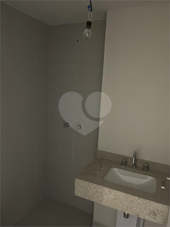 Studio novo no Paraíso á venda com 21m²