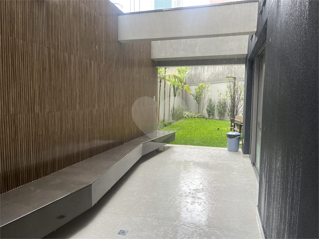 Studio novo no Paraíso á venda com 21m²