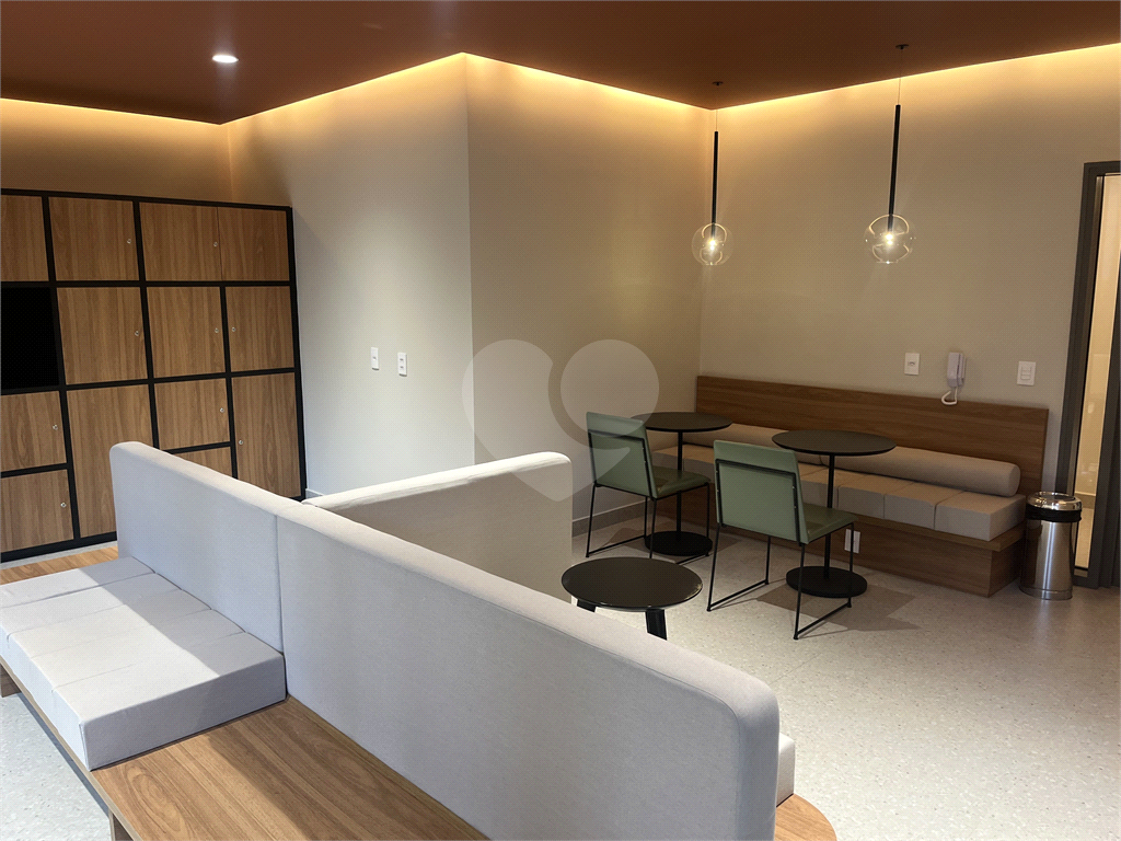 Studio novo no Paraíso á venda com 21m²