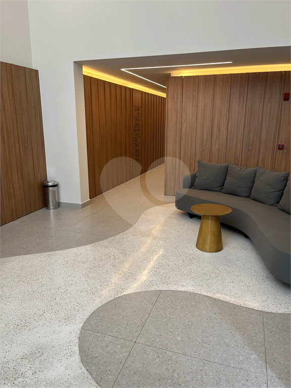 Studio novo no Paraíso á venda com 21m²