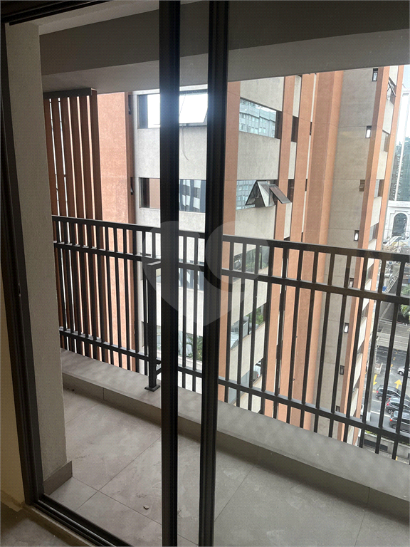 Studio novo no Paraíso á venda com 21m²