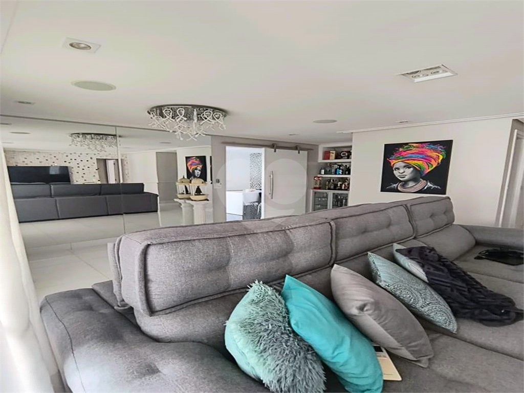 apto ao lado da av Braz Leme com 3 suites