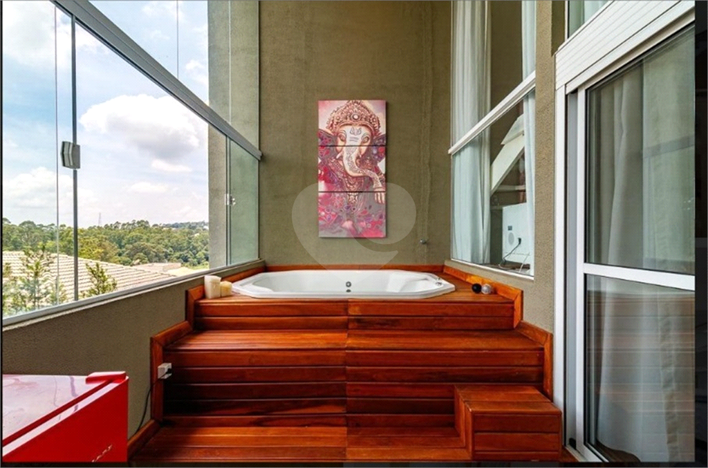 Estupenda casa no condomínio Morada da Aldeia!