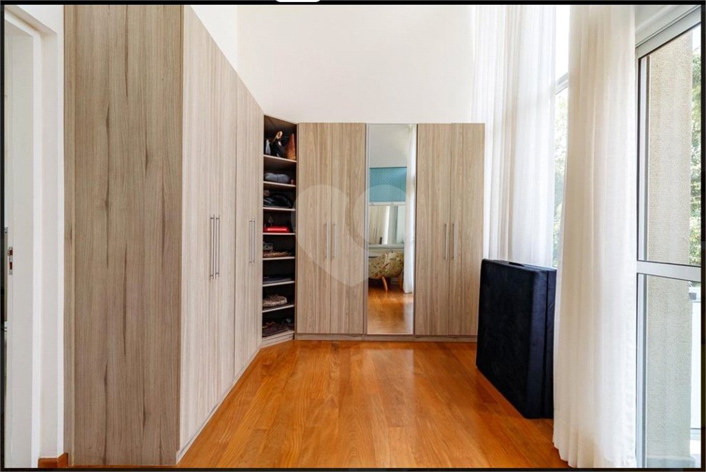 Estupenda casa no condomínio Morada da Aldeia!