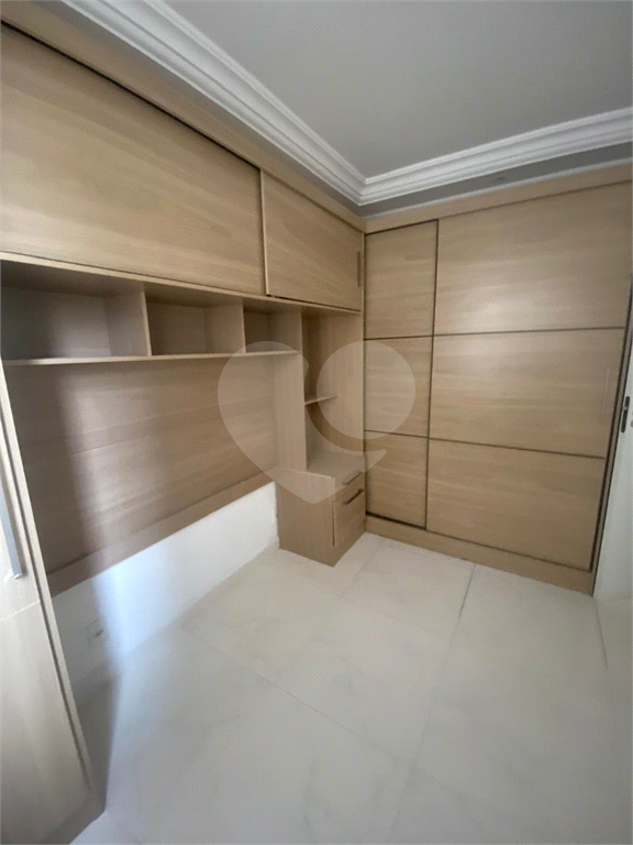 Apartamento à venda com 2 quartos, 40m² - Foto 25