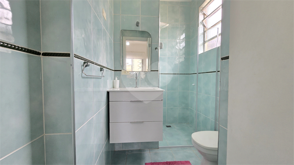 Apartamento para venda frente mar vista lateral 2 dormitórios 2 banheiros Boqueirão Santos - SP