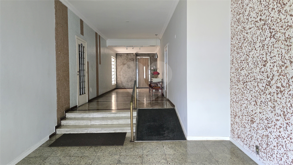 Apartamento para venda frente mar vista lateral 2 dormitórios 2 banheiros Boqueirão Santos - SP