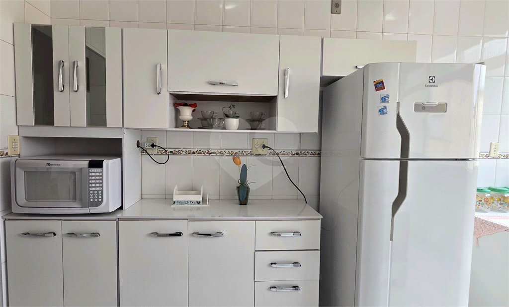 Apartamento para venda frente mar vista lateral 2 dormitórios 2 banheiros Boqueirão Santos - SP