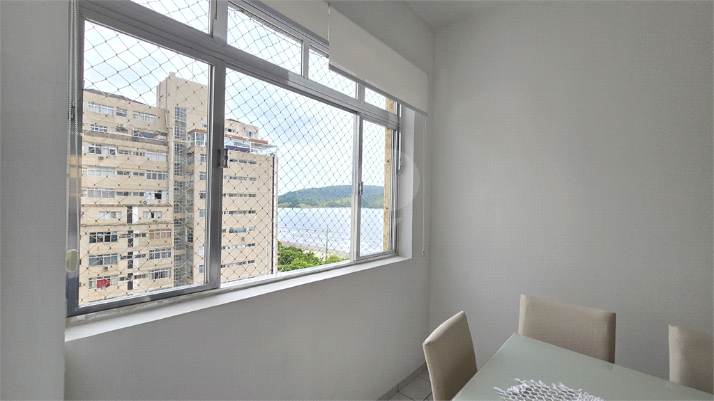 Apartamento para venda frente mar vista lateral 2 dormitórios 2 banheiros Boqueirão Santos - SP