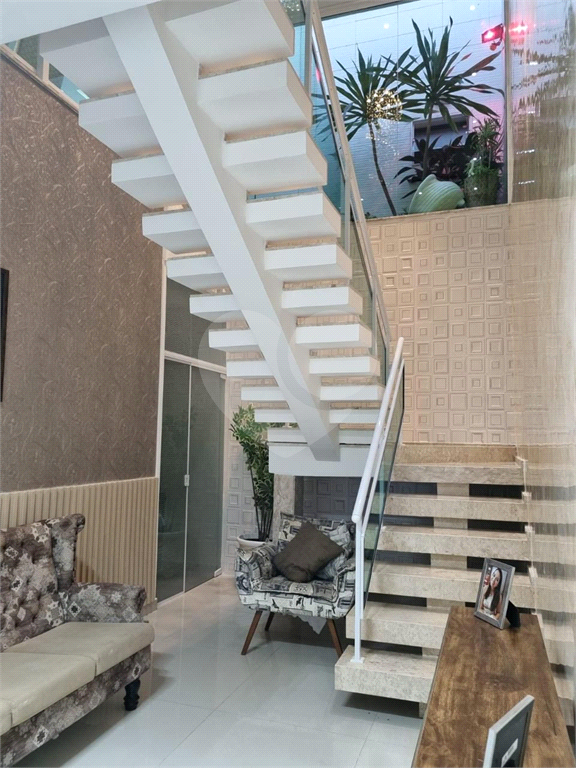 Casa de Condomínio à venda com 3 quartos, 300m² - Foto 10