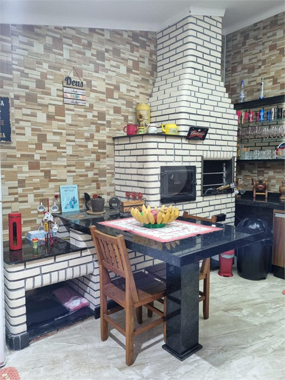 Casa de Condomínio à venda com 3 quartos, 300m² - Foto 21